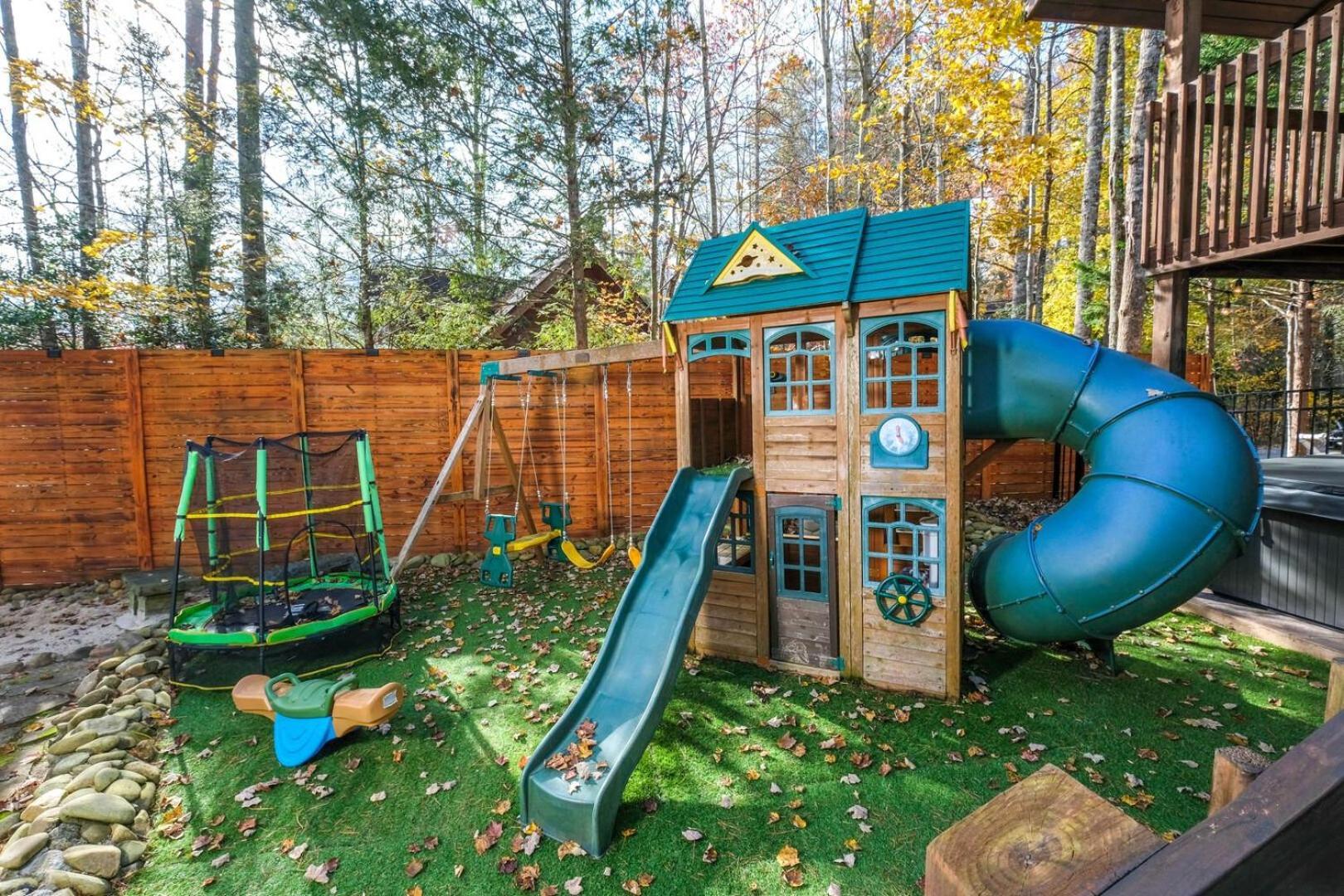 Vila Pitter Patter Swimming Pool Ht Near D'Town Gatlinburg Exteriér fotografie